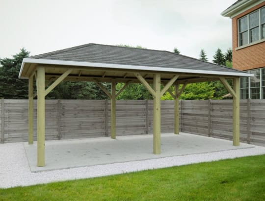 royal-grandcasa-carport-holzkonstruktion-construction en bois-walmdach-toit en croupe