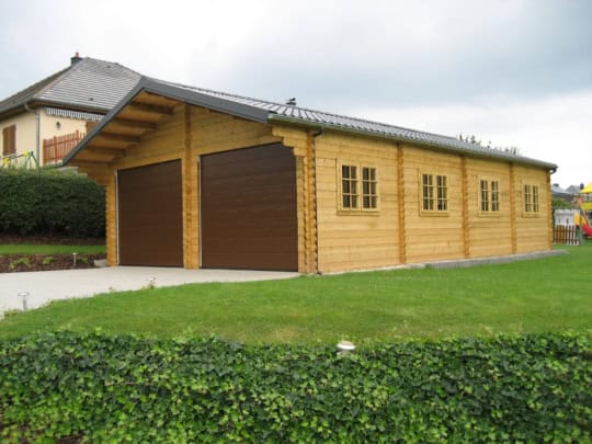 classic-grandcasa-garage-holzkonstruktion-construction en bois-satteldach-toit à 2 pans