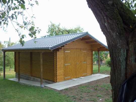 classic-grandcasa-garage-holzkonstruktion-construction en bois-satteldach-toit à 2 pans