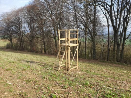 usetzbock-ansitzbock-siège élevé-juecht-jagd-chasse-op mooß-auf maß-sur mesure