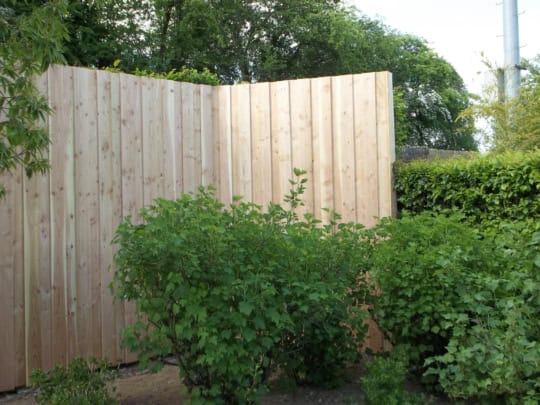 zaun-clôture-holzzaun-clôture en bois-sichtschutz-pare-vue-jardin-garten