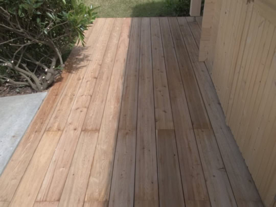 terrass-terrasse-holzterrasse-terrasse en bois-lärche-mélèze-gaard-garten-jardin-alentours