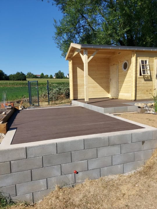 terrass-terrasse-holzterrasse-terrasse en bois-wpc-composite-gaard-garten-jardin-alentours